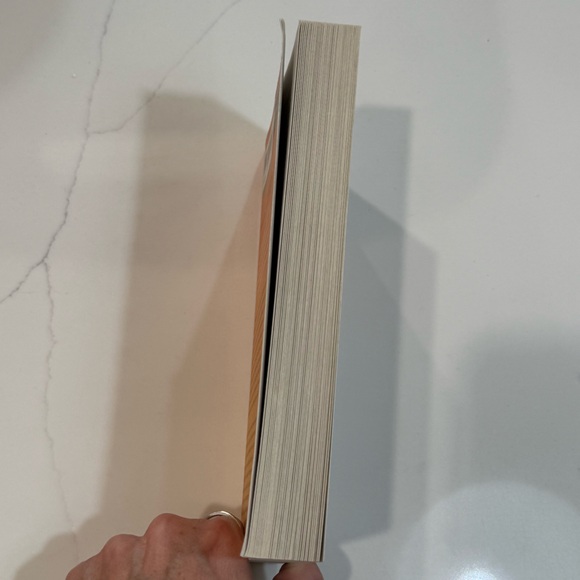 🌺 The Ride of Her Life Book by Elizabeth Letts - Paperback Book - Picture 5 of 6